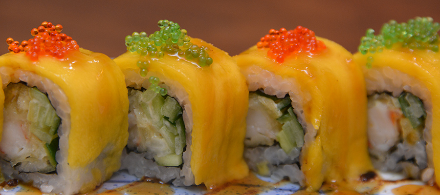 Mango Tapuri Roll